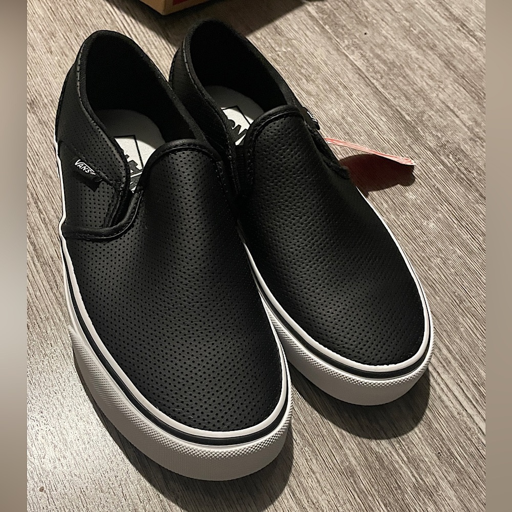 Vans Asher Slip Ons
